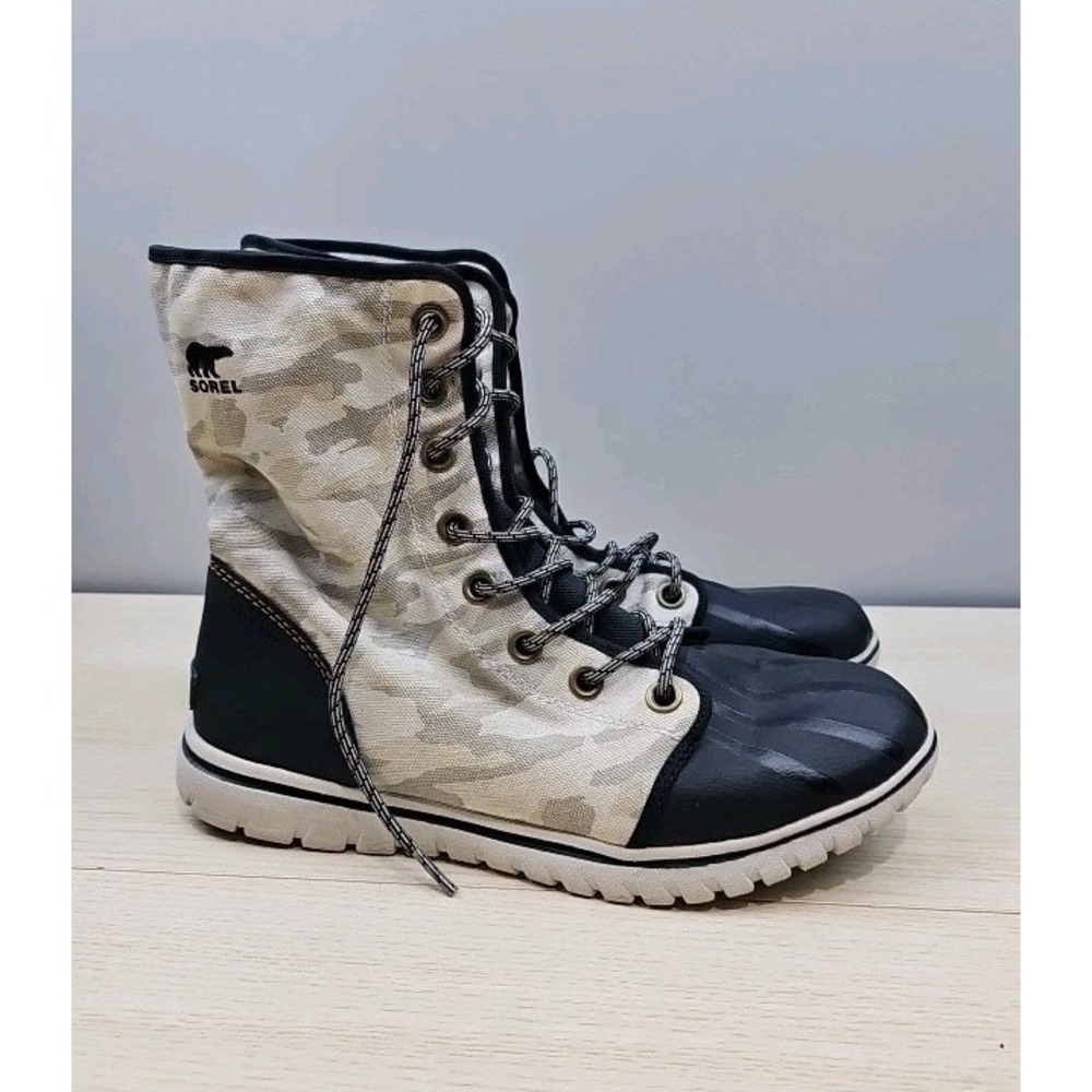 Sorel Winter Snow Boots Camo‎ Womens Size 10.5 NL2361-125 White Black Waterproof